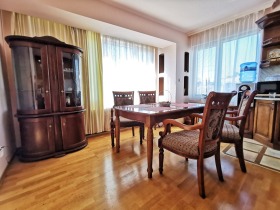 Продажба на тристайни апартаменти в град Варна — страница 4 - изображение 1 