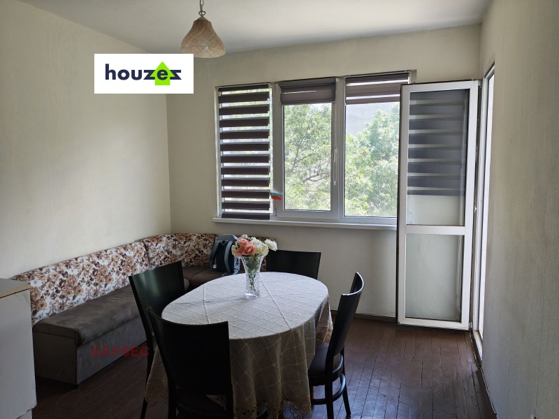Продава 3-СТАЕН, град София, Сухата река • 275000 € / 537853.25 лв. • 73491729 1 — Holmes.bg Продава 3-СТАЕН, град София, Сухата река • 275000 € / 537853.25 лв. • 73491729 1