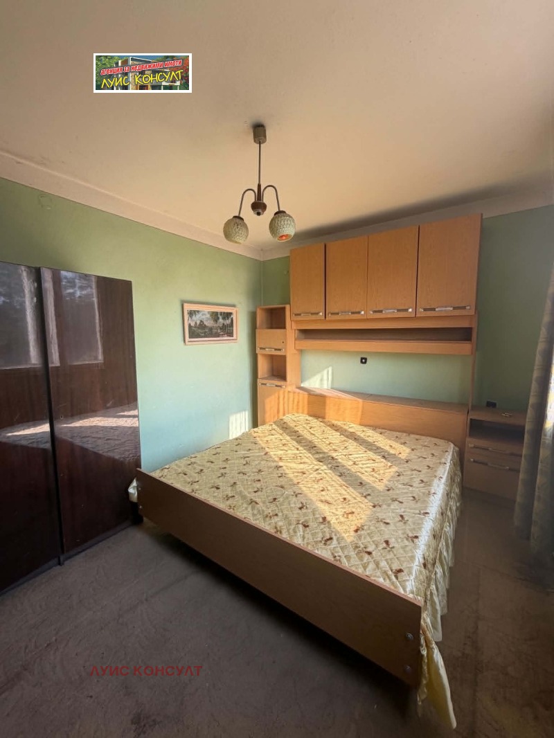 Продава ЕТАЖ ОТ КЪЩА, град Монтана, Кошарник • 62000 € • 90308959 1 — Holmes.bg Продава ЕТАЖ ОТ КЪЩА, град Монтана, Кошарник • 62000 € • 90308959 1