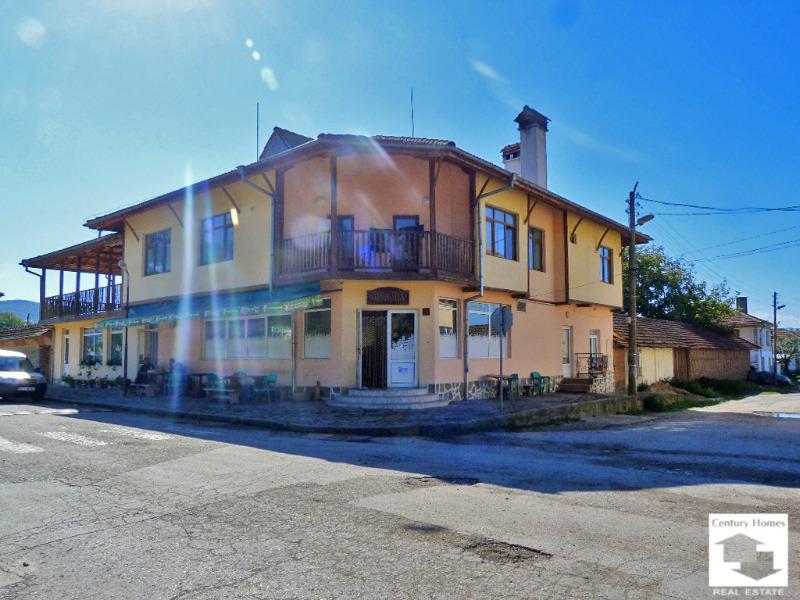 Продава  Хотел област Велико Търново , с. Горско ново село , 670 кв.м | 39139777 - изображение [2]