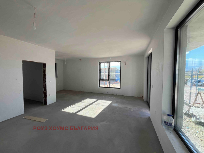 Продава КЪЩА, град Пловдив, Беломорски • 215000 € / 420503.45 лв. • 20935618 1 — Holmes.bg Продава КЪЩА, град Пловдив, Беломорски • 215000 € / 420503.45 лв. • 20935618 1