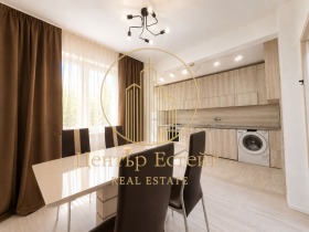 Обява Продава 4-СТАЕН,град Плевен, Дружба 2