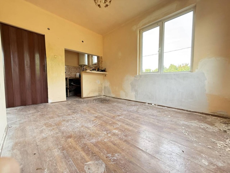 Продава 2-СТАЕН, област Бургас, с. Атия • 53500 € / 104636.90 лв. • 55696779 1 — Holmes.bg Продава 2-СТАЕН, област Бургас, с. Атия • 53500 € / 104636.90 лв. • 55696779 1