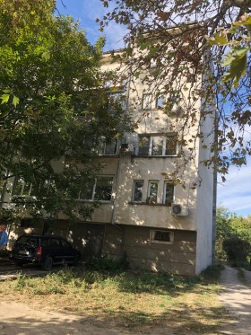 Продажба на тристайни апартаменти в град Видин - изображение 4 