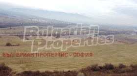 ПАРЦЕЛ, 3 699 m2 - Holmes.bg ПАРЦЕЛ, 3 699 m2
