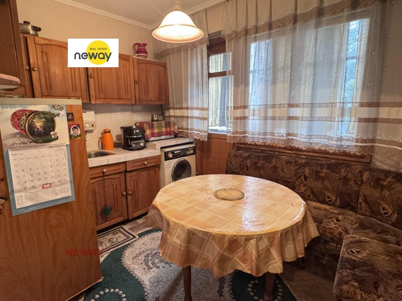 Продава 3-СТАЕН, град Плевен, Дружба 1 • 115000 € / 224920.45 лв. • 74088896 1 — Holmes.bg Продава 3-СТАЕН, град Плевен, Дружба 1 • 115000 € / 224920.45 лв. • 74088896 1