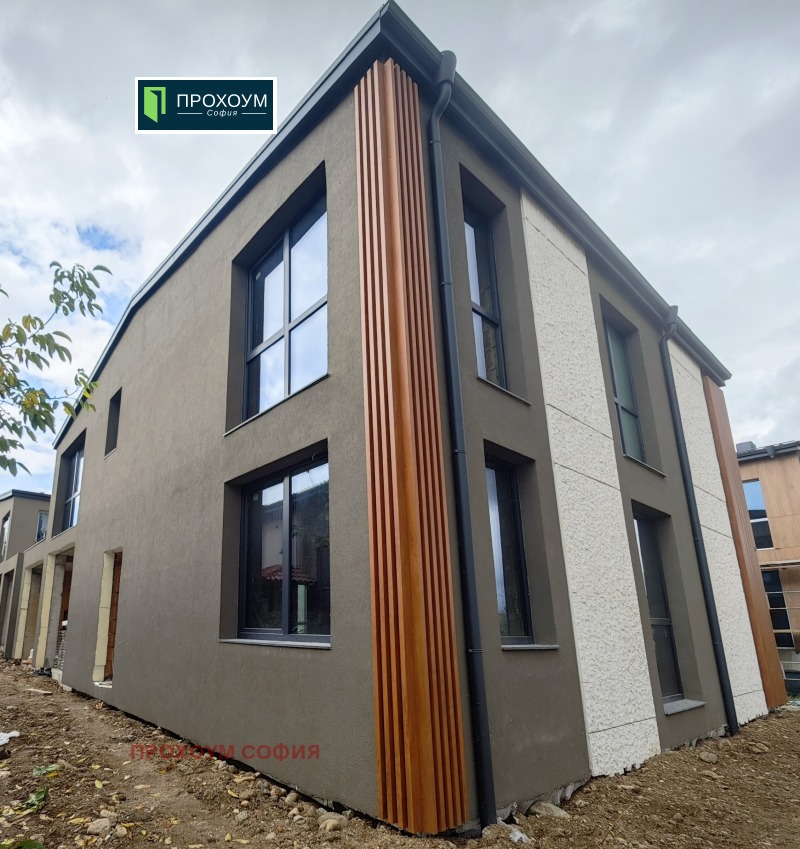 Продава КЪЩА, град София, с. Панчарево • 650000 € • 58434773 1 — Holmes.bg Продава КЪЩА, град София, с. Панчарево • 650000 € • 58434773 1