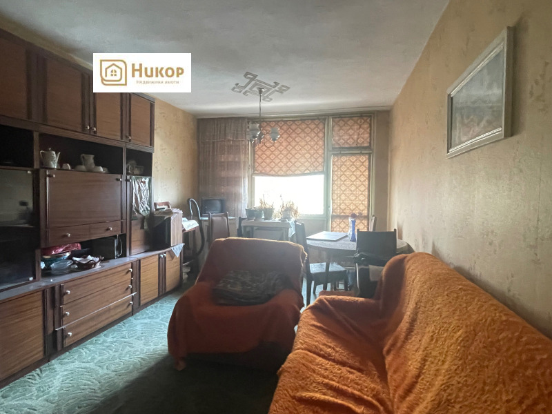 Продава 4-СТАЕН, област Стара Загора, гр. Раднево • 67000 € / 131040.61 лв. • 52663243 1 — Holmes.bg Продава 4-СТАЕН, област Стара Загора, гр. Раднево • 67000 € / 131040.61 лв. • 52663243 1
