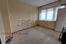 Продава 3-стаен, град Добрич