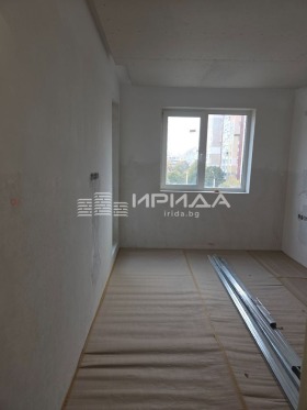 3-СТАЕН, 65 m2 - Holmes.bg 3-СТАЕН, 65 m2