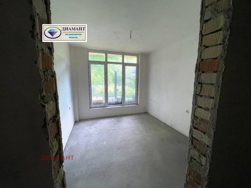 Продава 2-СТАЕН, град Русе, Широк център • 69899 € / 136710.56 лв. • 44659987 1 — Holmes.bg Продава 2-СТАЕН, град Русе, Широк център • 69899 € / 136710.56 лв. • 44659987 1