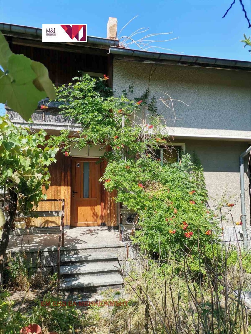 Продава КЪЩА, област София, гр. Драгоман • 97800 € / 191280.17 лв. • 35211478 1 — Holmes.bg Продава КЪЩА, област София, гр. Драгоман • 97800 € / 191280.17 лв. • 35211478 1