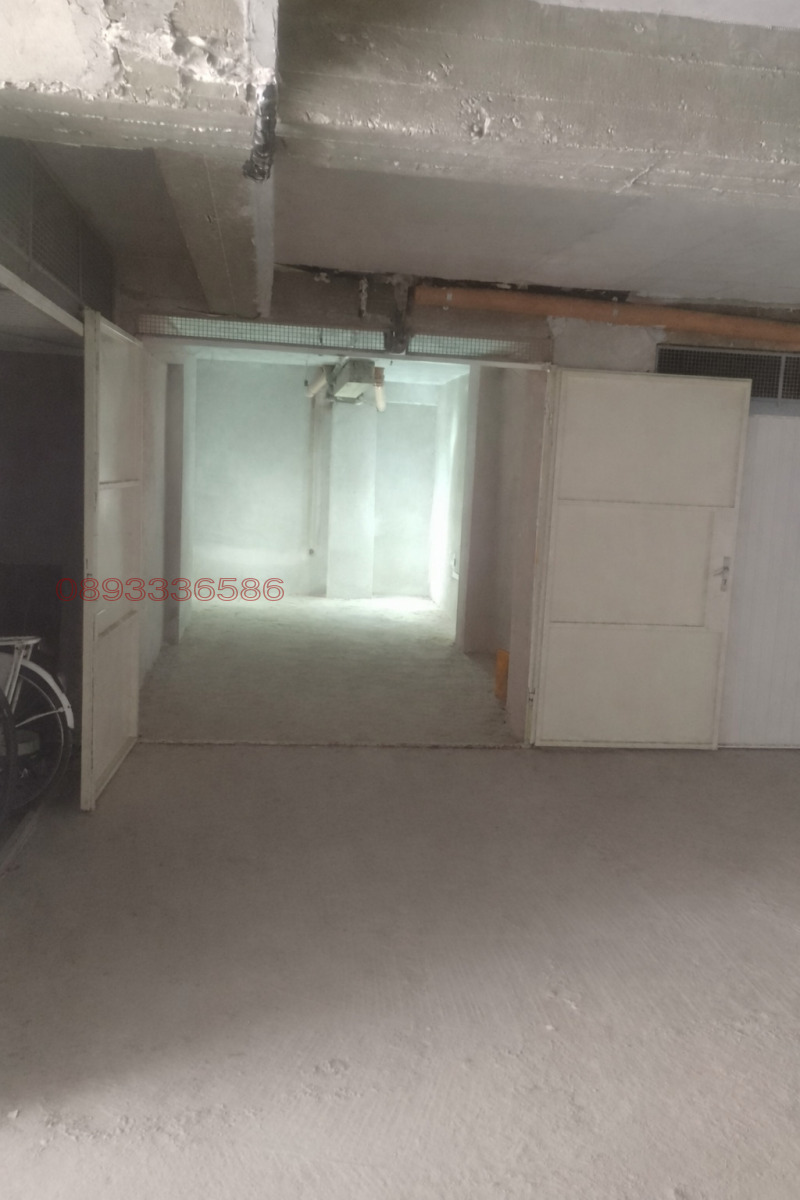 Продава ГАРАЖ, ПАРКОМЯСТО, град Русе, Център • 23500 € / 45962.00 лв. • 61226086 1 — Holmes.bg Продава ГАРАЖ, ПАРКОМЯСТО, град Русе, Център • 23500 € / 45962.00 лв. • 61226086 1