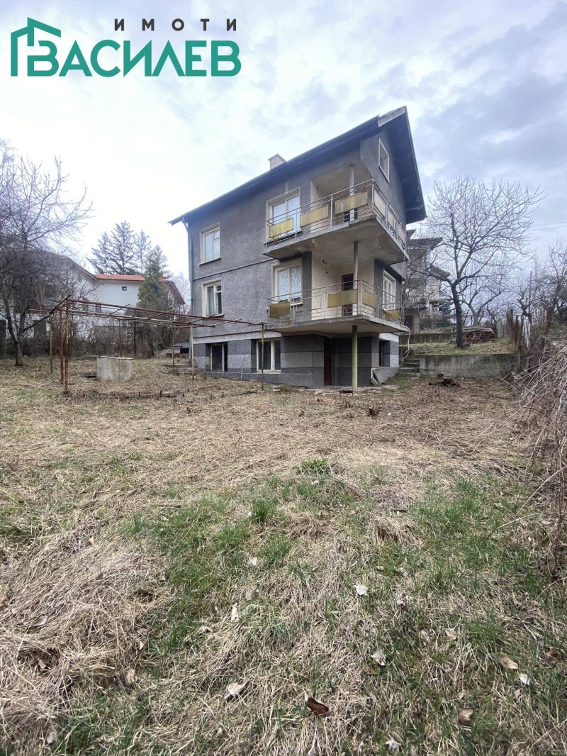 Продава КЪЩА, област София, с. Хераково • 132000 € / 258169.56 лв. • 51873765 1 — Holmes.bg Продава КЪЩА, област София, с. Хераково • 132000 € / 258169.56 лв. • 51873765 1