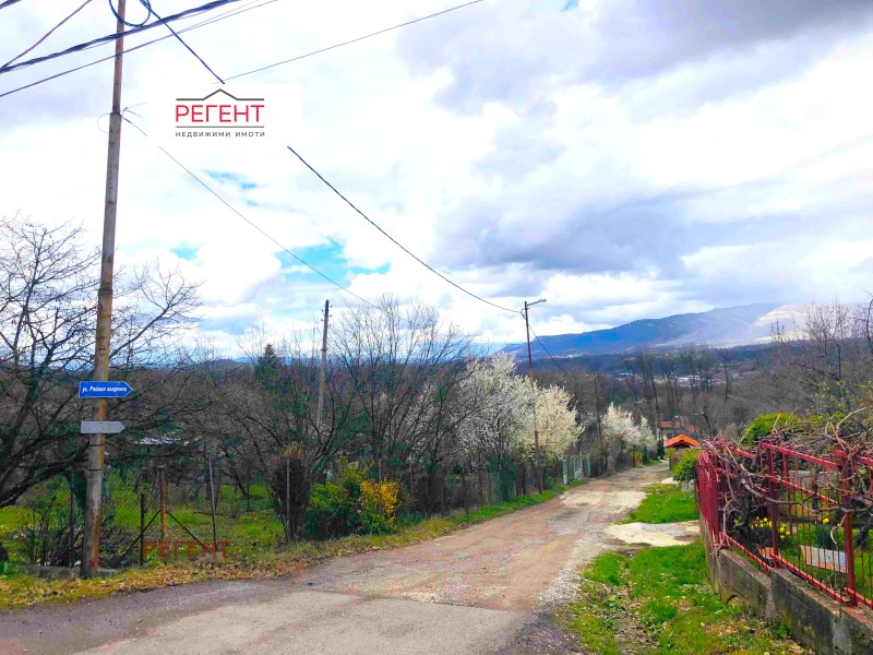 Продава ПАРЦЕЛ, град Габрово, Шенини • 13500 € / 26403.70 лв. • 12902300 1 — Holmes.bg Продава ПАРЦЕЛ, град Габрово, Шенини • 13500 € / 26403.70 лв. • 12902300 1