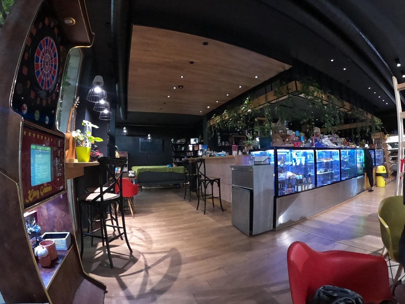 Продава МАГАЗИН, град София, Витоша • 355000 € / 694319.65 лв. • 13965651 1 — Holmes.bg Продава МАГАЗИН, град София, Витоша • 355000 € / 694319.65 лв. • 13965651 1