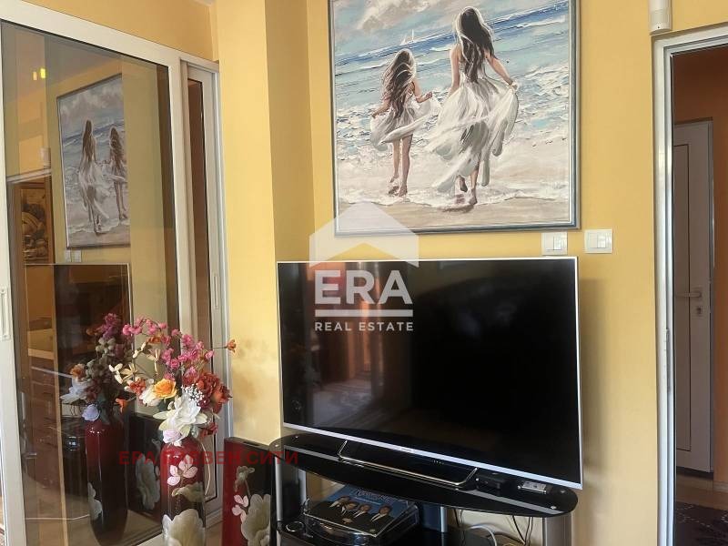 Продава 3-СТАЕН, град Плевен, Идеален център • 219900 € / 430087.02 лв. • 96767885 1 — Holmes.bg Продава 3-СТАЕН, град Плевен, Идеален център • 219900 € / 430087.02 лв. • 96767885 1