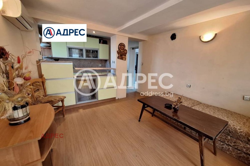 Продава КЪЩА, област Варна, гр. Аксаково • 168000 € / 328579.44 лв. • 15370595 1 — Holmes.bg Продава КЪЩА, област Варна, гр. Аксаково • 168000 € / 328579.44 лв. • 15370595 1