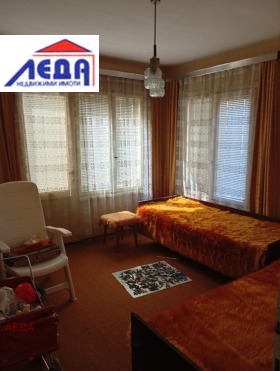 КЪЩА, 210 m2 - Holmes.bg КЪЩА, 210 m2