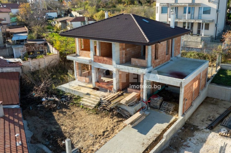 Продава КЪЩА, град Варна, м-т Евксиноград • 320000 € / 625865.60 лв. • 63601162 1 — Holmes.bg Продава КЪЩА, град Варна, м-т Евксиноград • 320000 € / 625865.60 лв. • 63601162 1