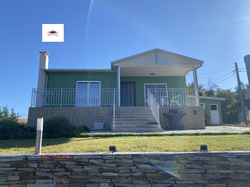 Продава КЪЩА, област Перник, гр. Земен • 203000 € • 32967216 1 — Holmes.bg Продава КЪЩА, област Перник, гр. Земен • 203000 € • 32967216 1