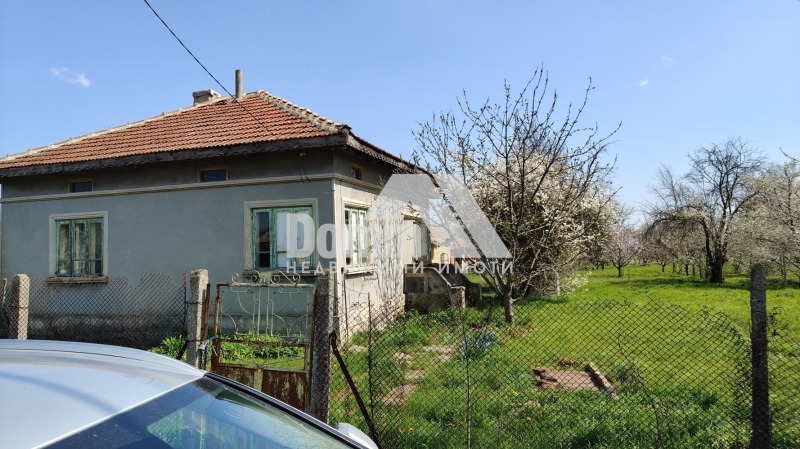 Продава КЪЩА, област Добрич, с. Пленимир • 20000 € / 39116.60 лв. • 21491724 1 — Holmes.bg Продава КЪЩА, област Добрич, с. Пленимир • 20000 € / 39116.60 лв. • 21491724 1