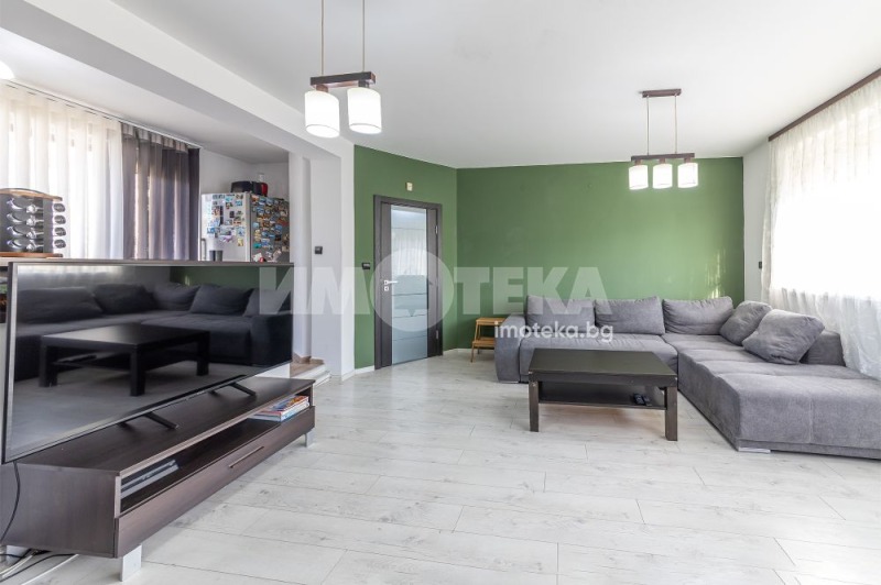 Продава 3-СТАЕН, град Варна, Победа • 219000 € / 428326.77 лв. • 53806716 1 — Holmes.bg Продава 3-СТАЕН, град Варна, Победа • 219000 € / 428326.77 лв. • 53806716 1