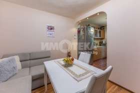 Обява Продава 3-СТАЕН,град Варна, Лятно кино Тракия