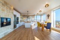 Продава КЪЩА, град Варна, м-т Горна Трака • 850000 € / 1662455.50 лв. • 48294015 3 — Holmes.bg Продава КЪЩА, град Варна, м-т Горна Трака • 850000 € / 1662455.50 лв. • 48294015 3