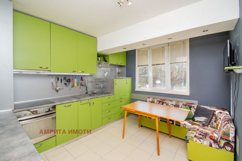 Продава 3-СТАЕН, град София, Надежда 2 • 235000 € / 459620.05 лв. • 88797876 1 — Holmes.bg Продава 3-СТАЕН, град София, Надежда 2 • 235000 € / 459620.05 лв. • 88797876 1