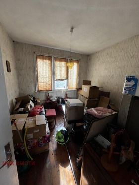 Обява Продава КЪЩА,с. Ямна, област София>