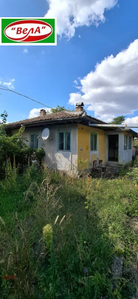 Продава Къща, с. Сушица