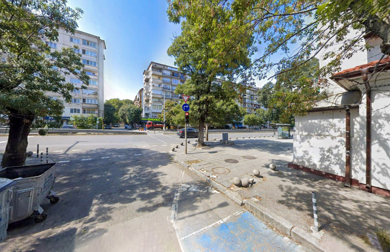Продава 3-СТАЕН, град София, Банишора • 255000 € • 81580824 1 — Holmes.bg Продава 3-СТАЕН, град София, Банишора • 255000 € • 81580824 1