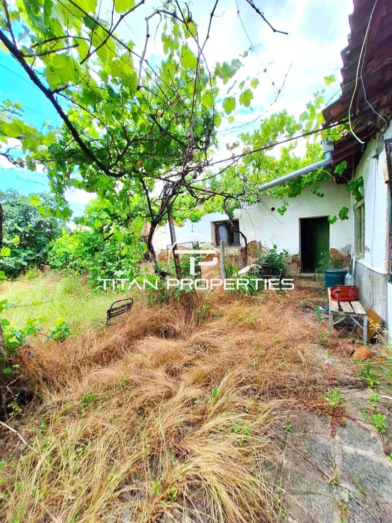 Продава КЪЩА, област Пловдив, с. Старосел • 52000 € / 101703.16 лв. • 43959164 1 — Holmes.bg Продава КЪЩА, област Пловдив, с. Старосел • 52000 € / 101703.16 лв. • 43959164 1
