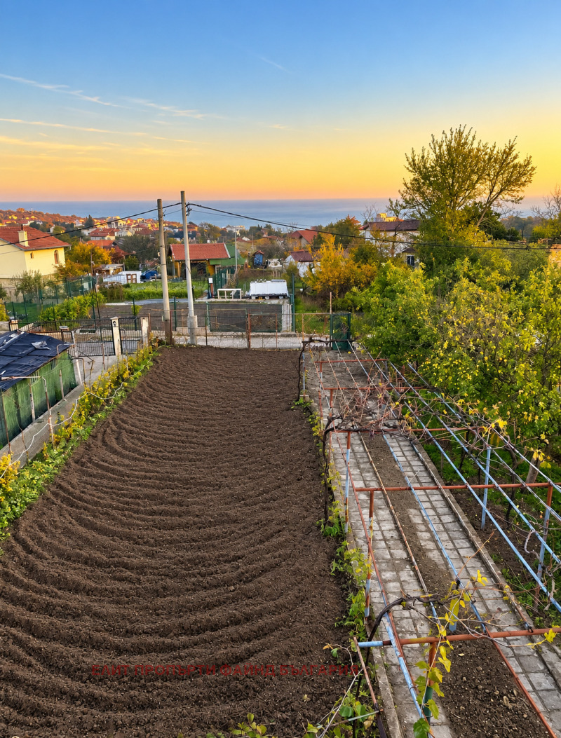 Продава ПАРЦЕЛ, град Варна, Виница • 180000 € • 65279020 1 — Holmes.bg Продава ПАРЦЕЛ, град Варна, Виница • 180000 € • 65279020 1