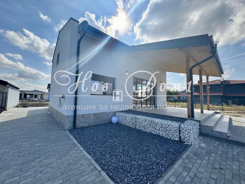 Продава КЪЩА, с. Радиново, област Пловдив