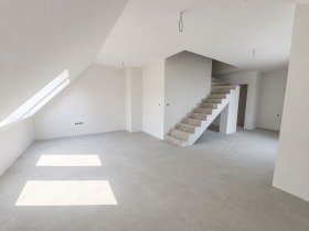 3-СТАЕН, 131 m2 - Holmes.bg 3-СТАЕН, 131 m2