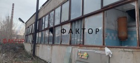 Продава пром. помещение град Пловдив Индустриална зона - Юг - [1] 
