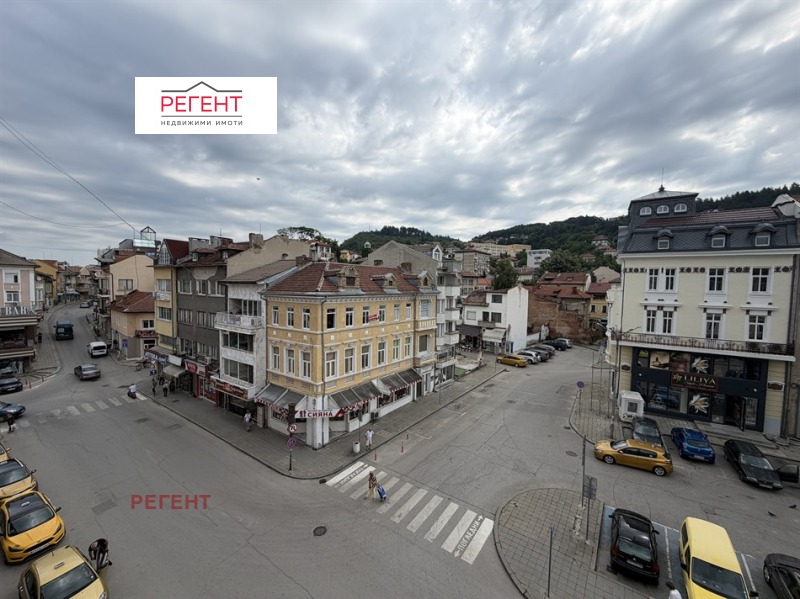 Продава 2-СТАЕН, град Габрово, Център • 59999 € / 117347.84 лв. • 24425610 1 — Holmes.bg Продава 2-СТАЕН, град Габрово, Център • 59999 € / 117347.84 лв. • 24425610 1