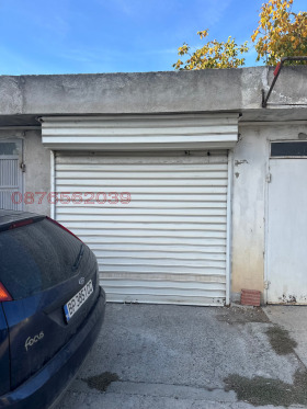 Продава Гараж, Паркомясто, гр. Мездра