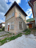 Продава КЪЩА, област Ловеч, с. Черни Осъм • 85000 € • 70081144 1 — Holmes.bg Продава КЪЩА, област Ловеч, с. Черни Осъм • 85000 € • 70081144 1