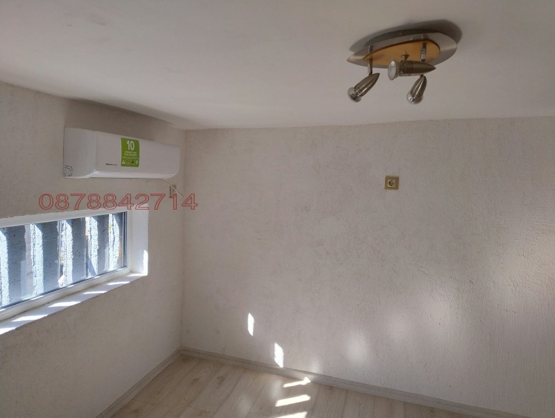 Продава АТЕЛИЕ, ТАВАН, град Русе, Център • 40000 € • 42628520 1 — Holmes.bg Продава АТЕЛИЕ, ТАВАН, град Русе, Център • 40000 € • 42628520 1