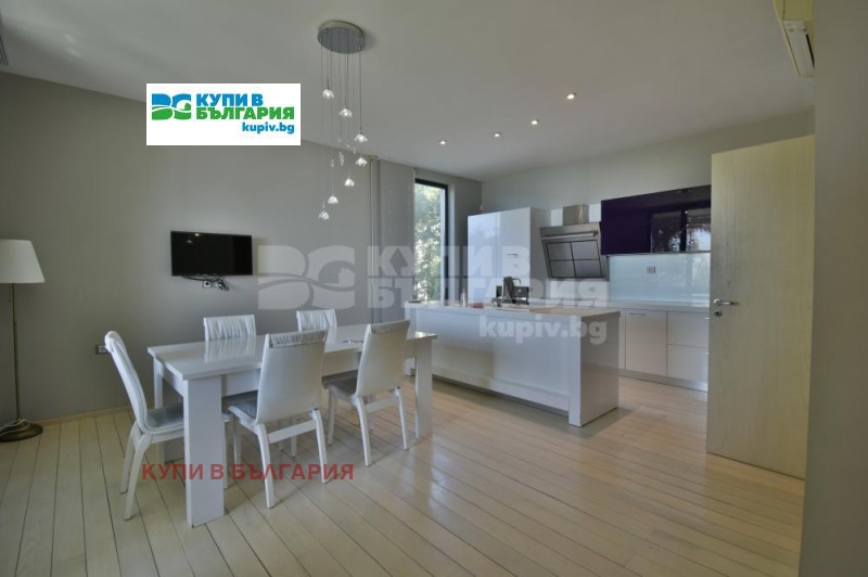 Продава КЪЩА, град Варна, м-т Манастирски рид • 699900 € / 1368885.42 лв. • 43354546 1 — Holmes.bg Продава КЪЩА, град Варна, м-т Манастирски рид • 699900 € / 1368885.42 лв. • 43354546 1