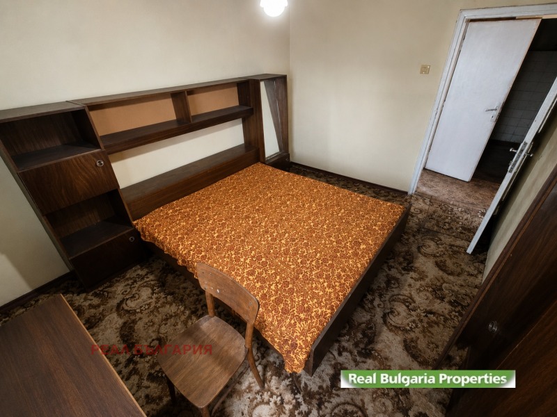 Продава 3-СТАЕН, град Русе, Широк център • 84990 € • 79787422 1 — Holmes.bg Продава 3-СТАЕН, град Русе, Широк център • 84990 € • 79787422 1