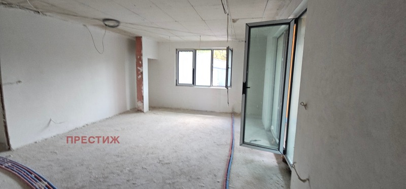 Продава 2-СТАЕН, град Перник, Изток • 110000 € • 87754431 1 — Holmes.bg Продава 2-СТАЕН, град Перник, Изток • 110000 € • 87754431 1
