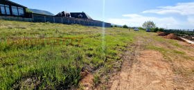 ПАРЦЕЛ, 650 m2 - Holmes.bg ПАРЦЕЛ, 650 m2
