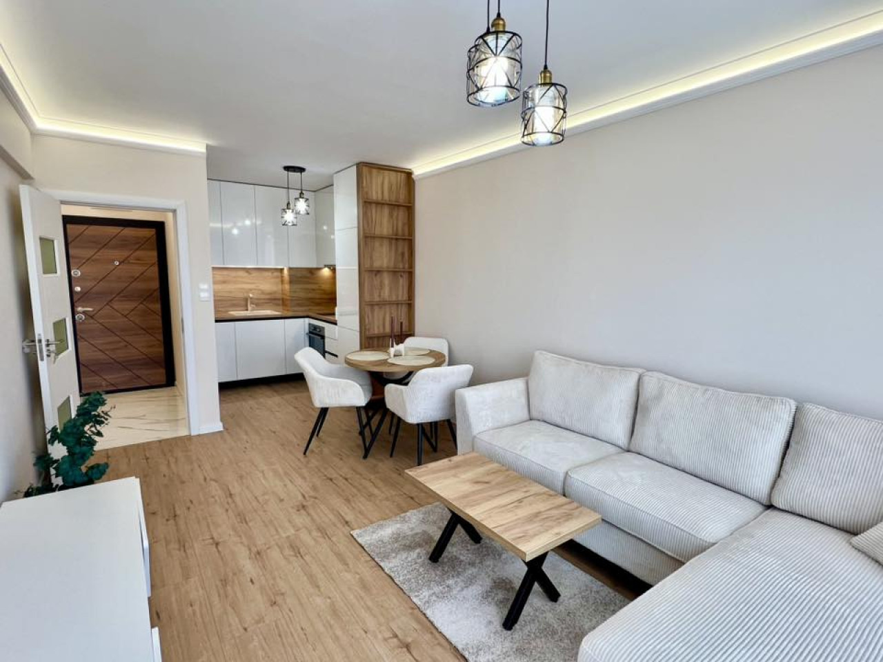 Продава 2-стаен град Пловдив , Остромила , 62 кв.м | 15530449 — Imoti.com Продава 2-стаен град Пловдив , Остромила , 62 кв.м | 15530449