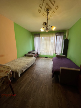 Продажба на едностайни апартаменти в град Перник - изображение 7 