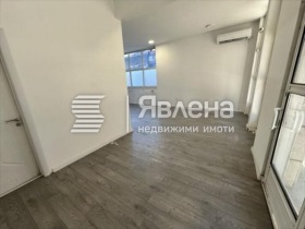 Обява Продава ОФИС,град Пловдив, Център