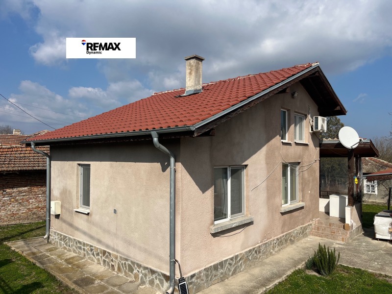 Продава КЪЩА, област Бургас, с. Дебелт • 100000 € / 195583.00 лв. • 46346447 1 — Holmes.bg Продава КЪЩА, област Бургас, с. Дебелт • 100000 € / 195583.00 лв. • 46346447 1